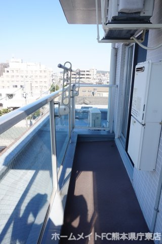 ビュークレスト水前寺のバルコニー