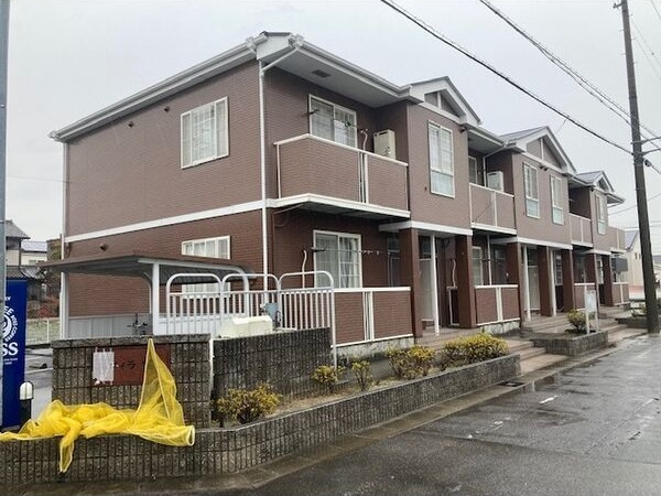 ヴィラ霞　　刈谷市近郊の賃貸はクラスホームのエントランス