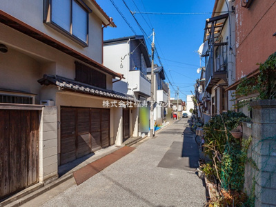 【前面道路含む現地写真】 | 《綾瀬駅 徒歩13分》小菅3丁目新築分譲住宅　全２棟