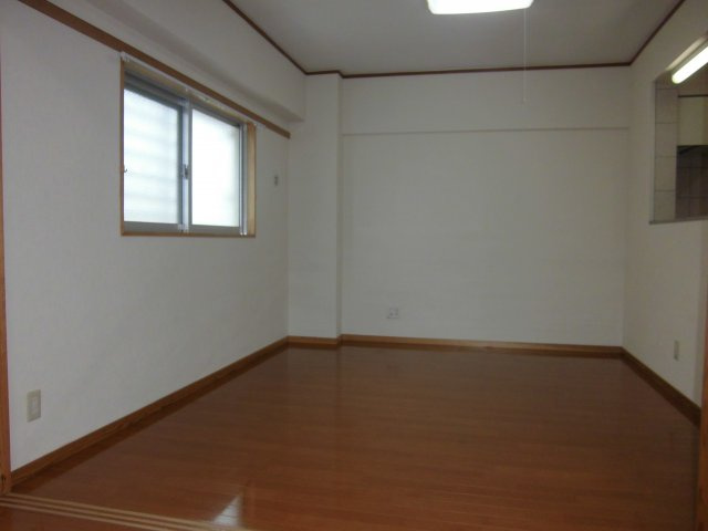 シッタビバース大政|※写真は別部屋です。現況を優先とします。
