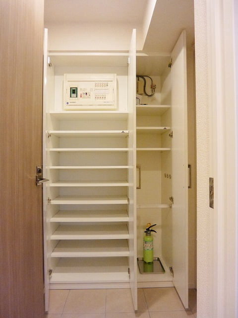 ParkAxis秋葉原Eastの玄関