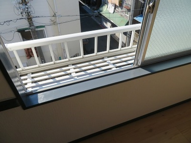 FROM.10のバルコニー