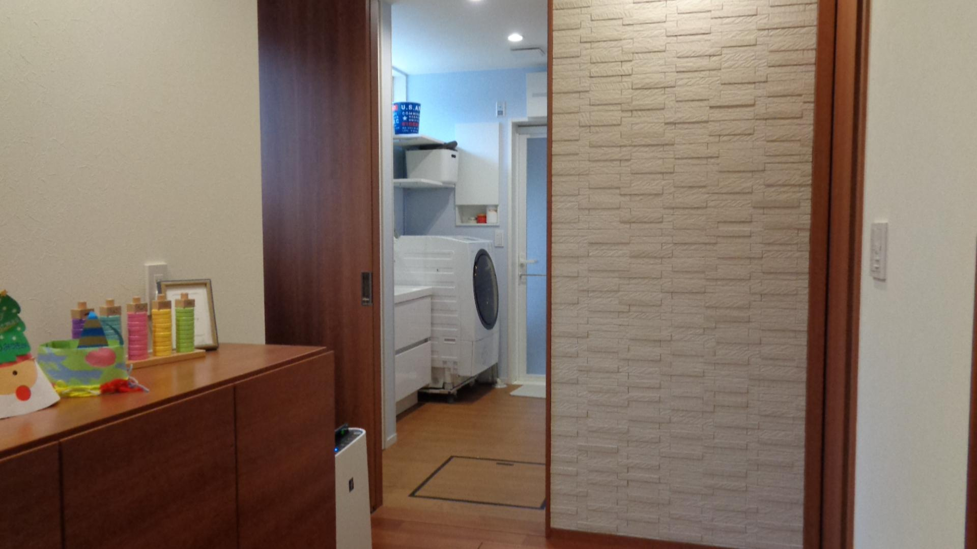 高知市大津甲　築浅中古住宅の内装