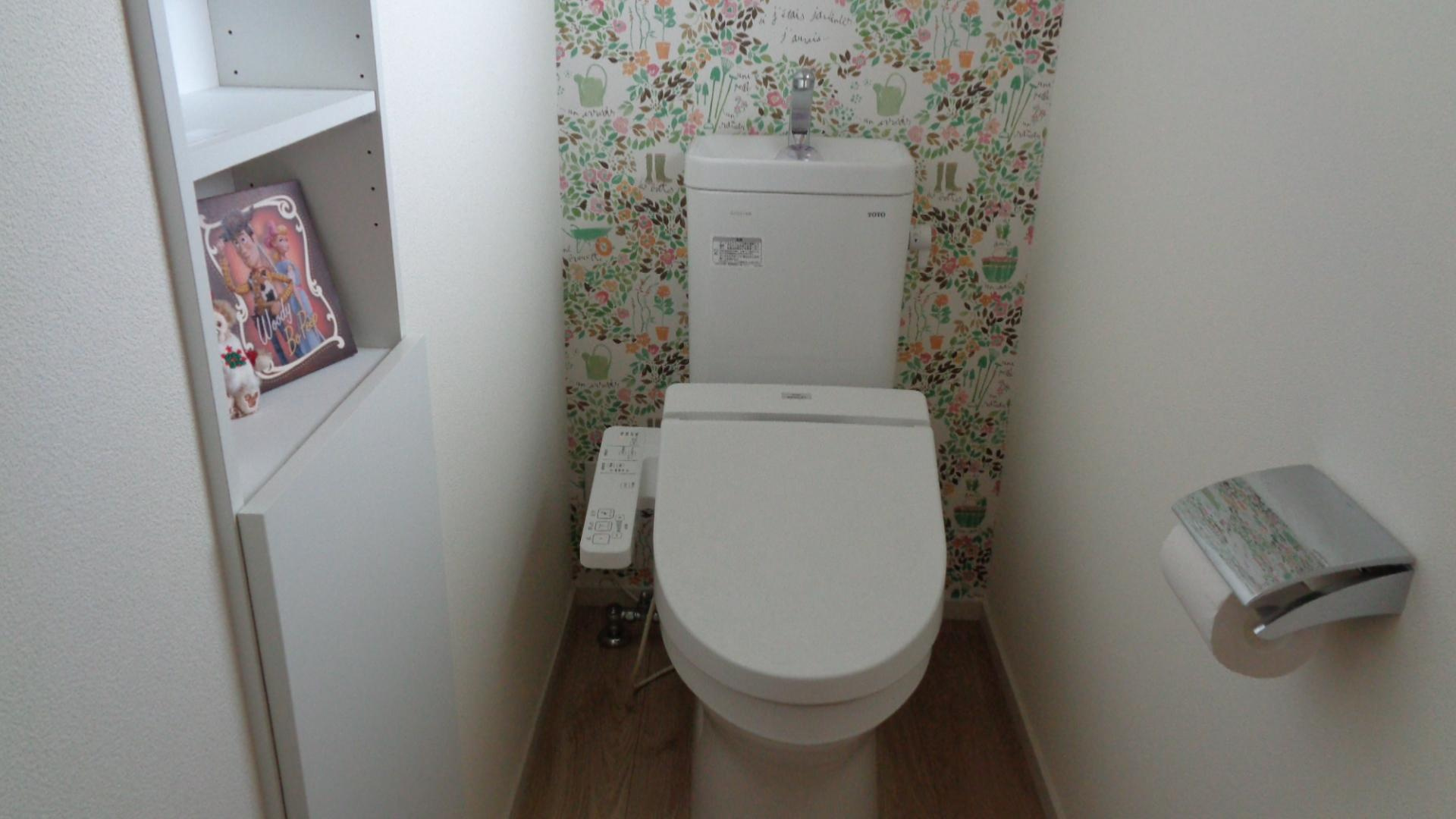 高知市大津甲　築浅中古住宅のトイレ