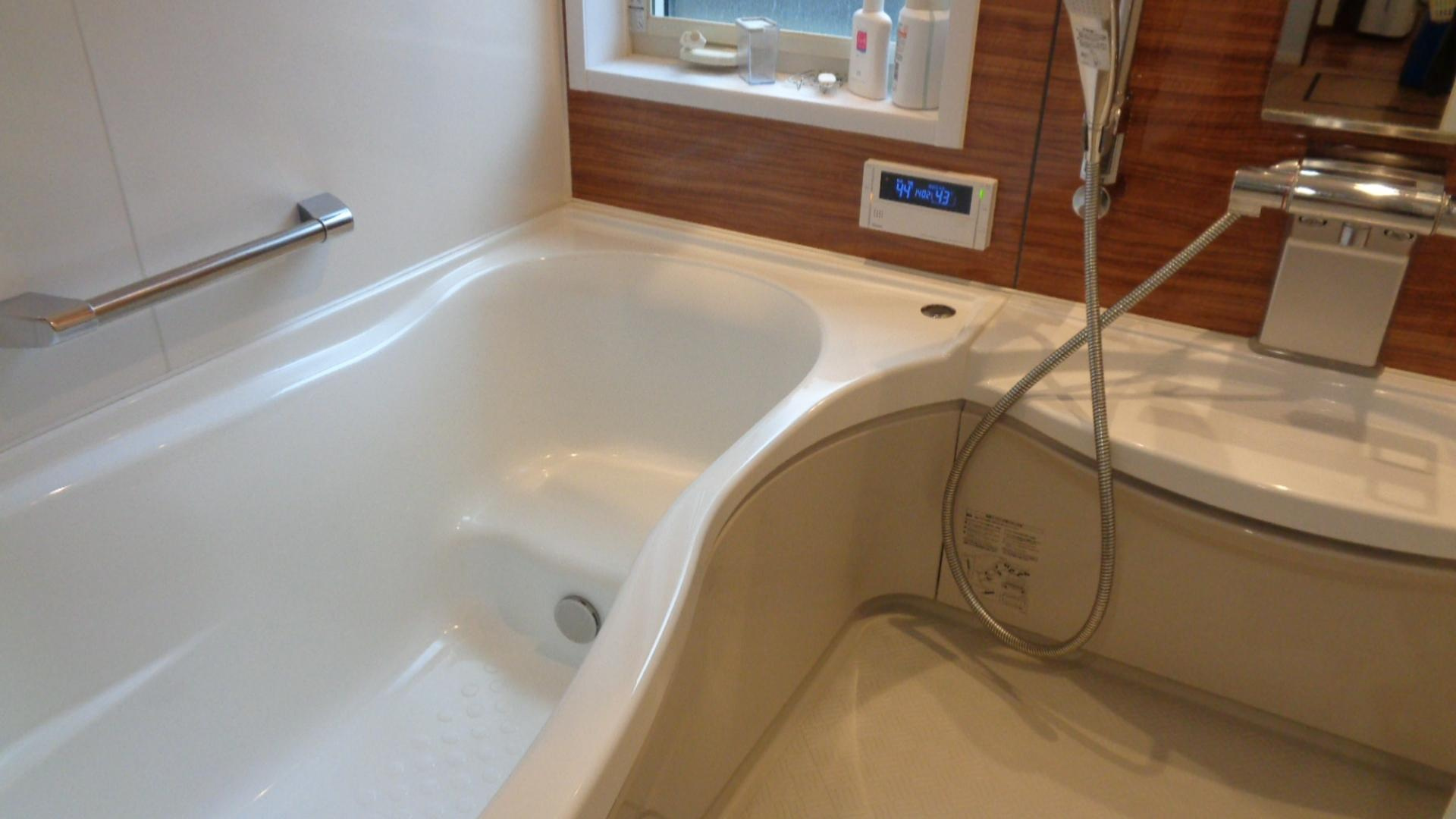 高知市大津甲　築浅中古住宅の浴室