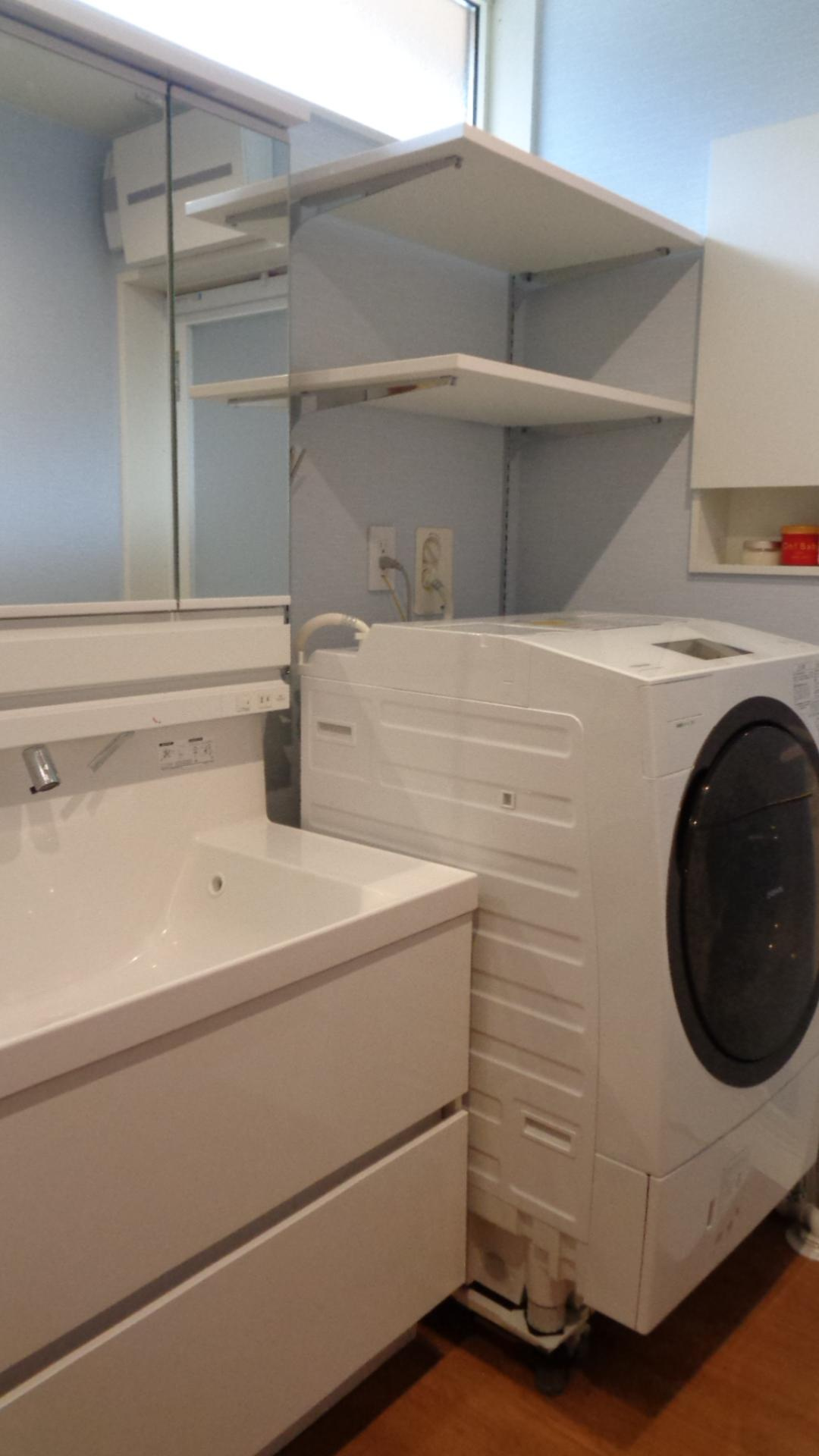 高知市大津甲　築浅中古住宅の独立洗面台