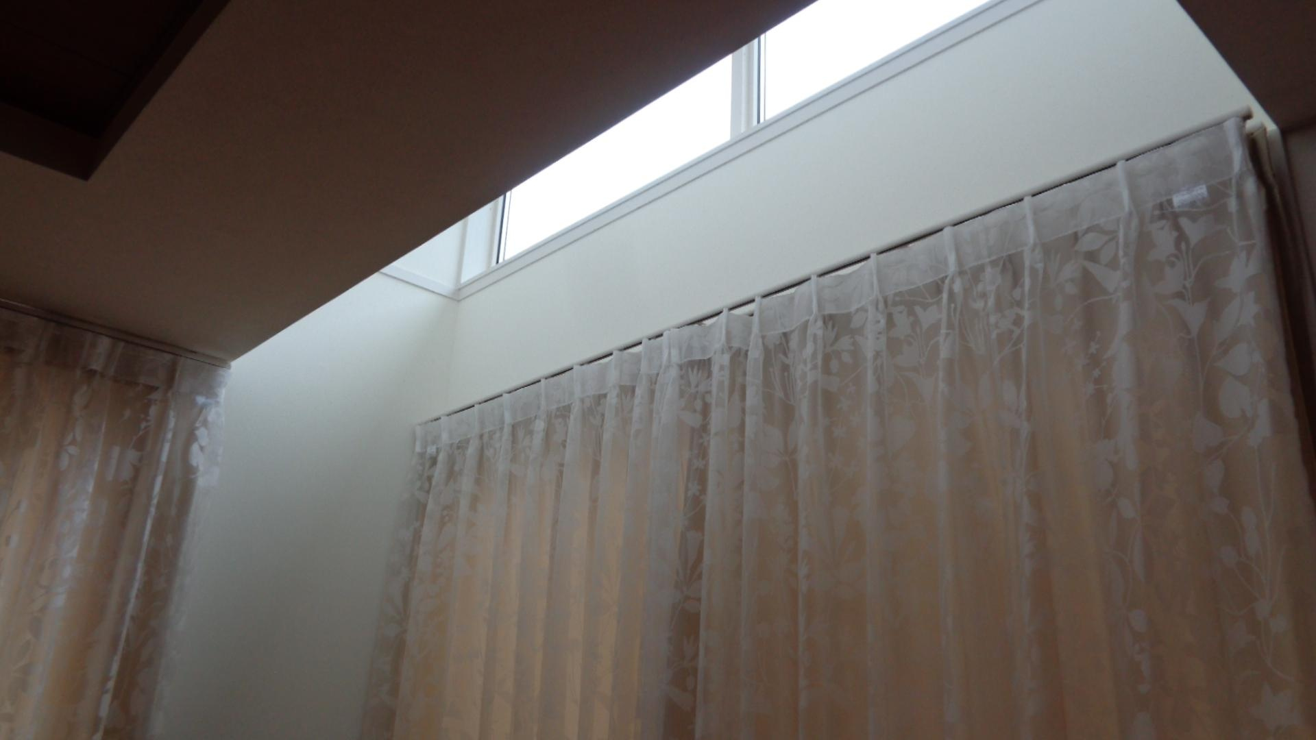 高知市大津甲　築浅中古住宅の居間・リビング