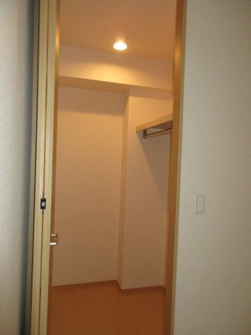 エクレールの収納