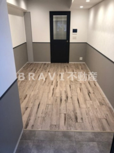 エスリードコート堺筋本町 BRAVI不動産の洋室|デザイナーズ使用のお部屋です