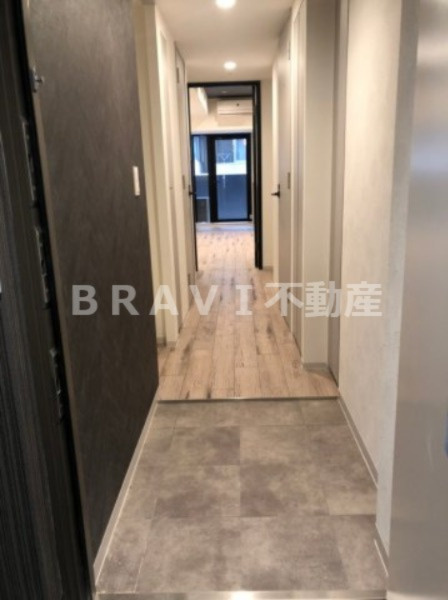 エスリードコート堺筋本町 BRAVI不動産の玄関|毎日通る玄関はこちらです