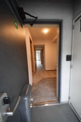 【玄関】 | フルセイル権太坂