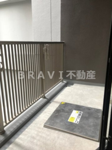 エスリードコート堺筋本町 BRAVI不動産のバルコニー|陽当たり良好なバルコニーです