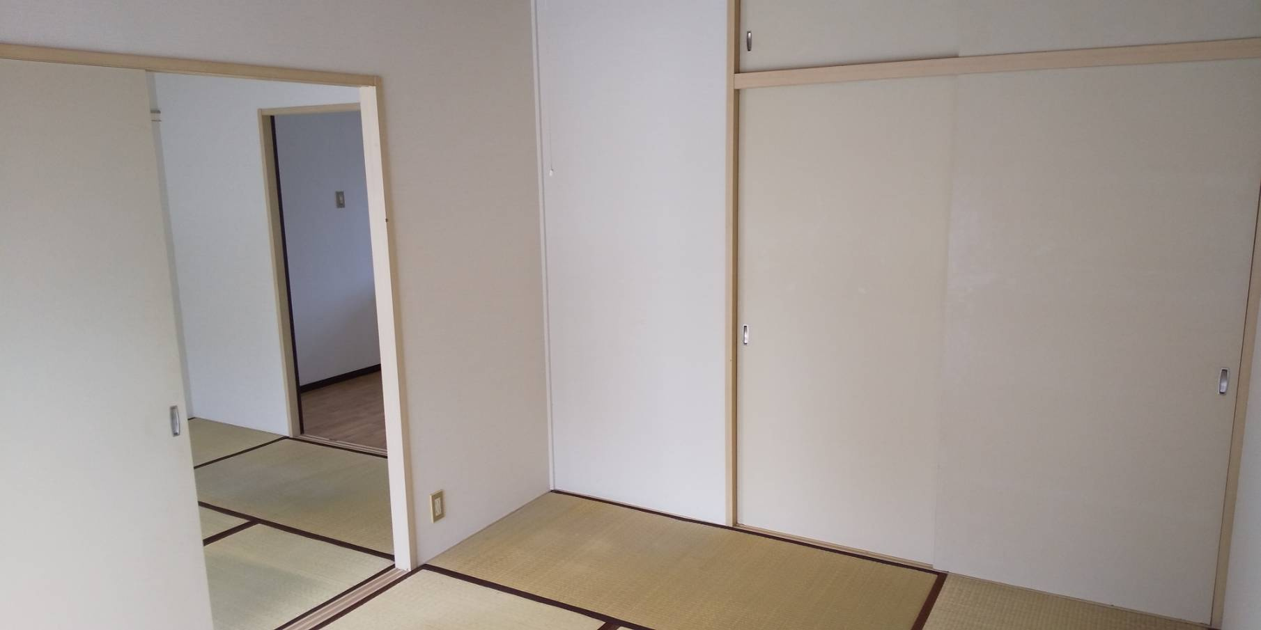 サンシティ川窪の和室
