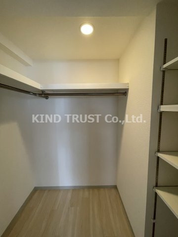 セレーナ・コンフォルト天神橋の収納|収納豊富です