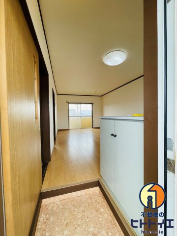 高田コーポの玄関