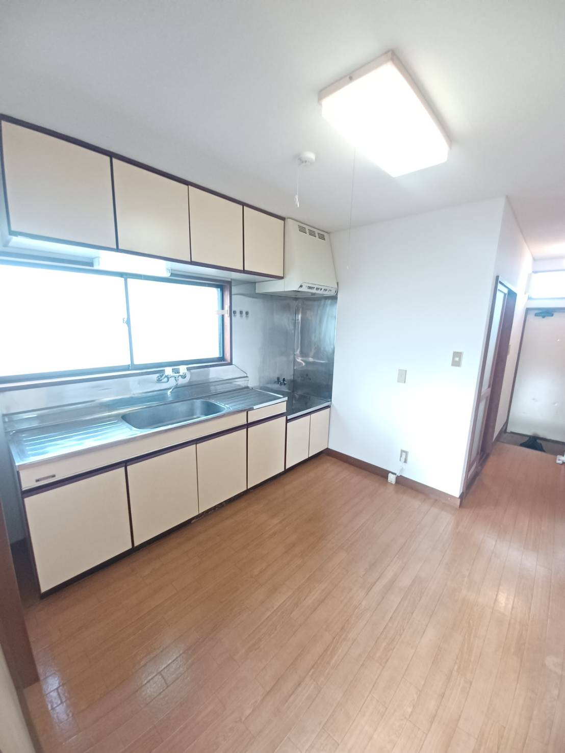 逸見アパートのキッチン