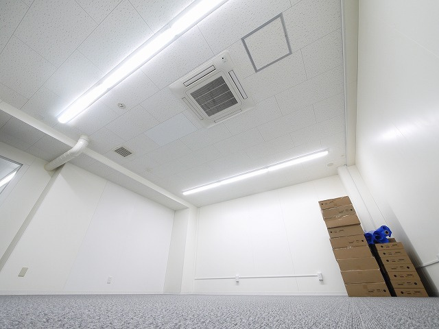 松田ビルの内装