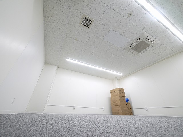 松田ビルの内装