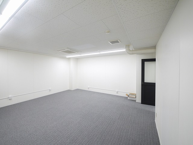 松田ビルの内装