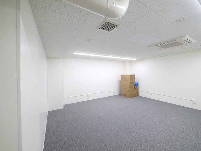 松田ビルの内装