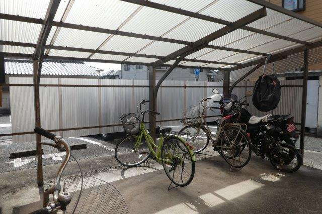 倉敷市幸町のアパートのその他共用部分|自転車置き場
