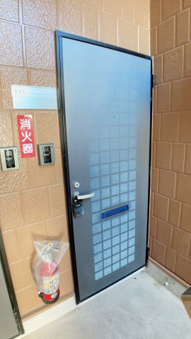 オアシス　二ヶ崎の玄関