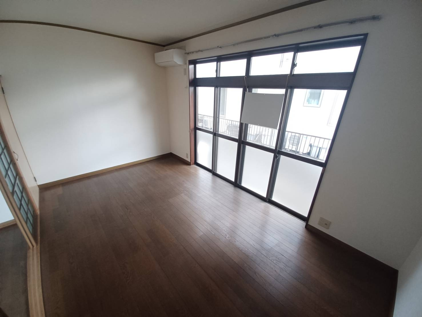 サンメゾネットの洋室