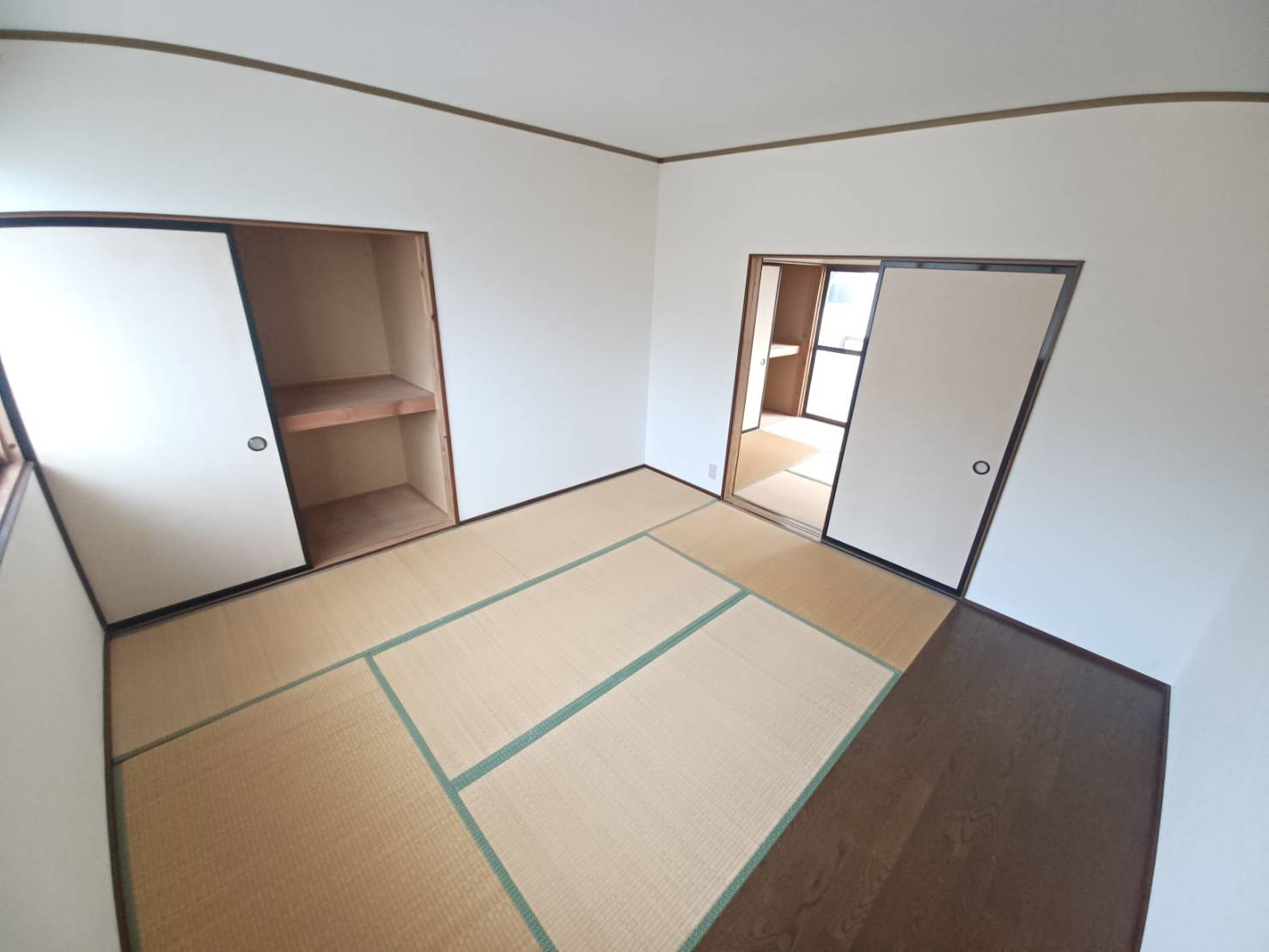 サンメゾネットの和室