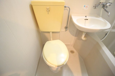 【トイレ】 | プラーフ西山