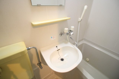 【洗面所】 | プラーフ西山