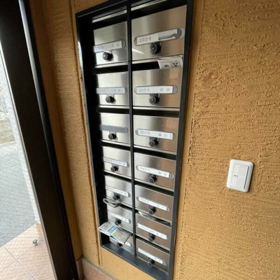 【エントランス】 | 愛名マンション