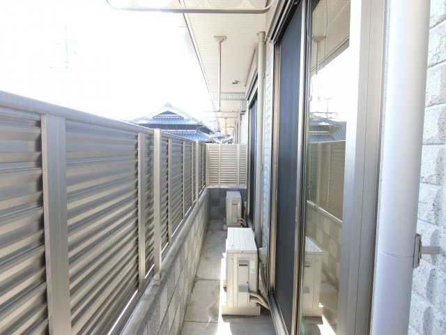 トゥールブランシュM&Mのバルコニー