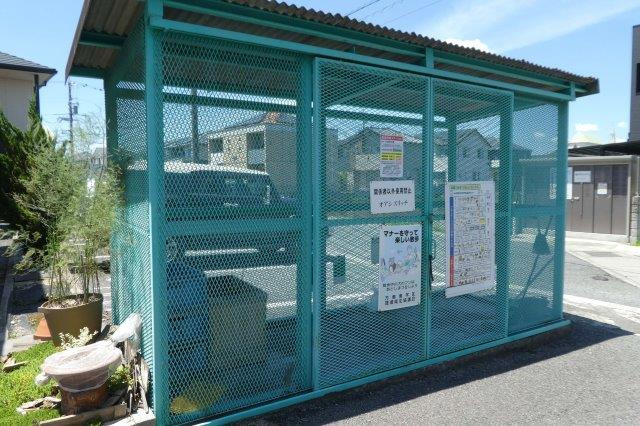 倉敷市大島のアパートのその他共用部分|敷地内ゴミＳＴ。