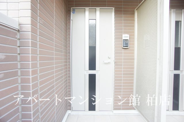 ベル　ハーモニーの玄関