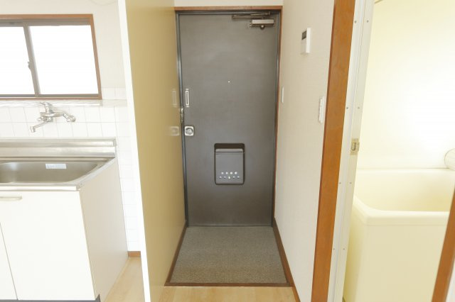第2福島マンションの玄関