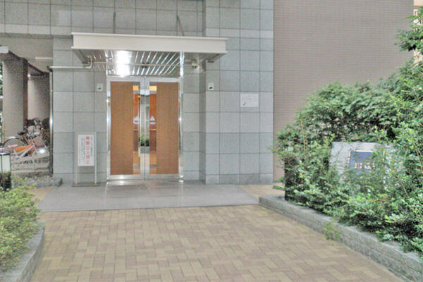 エルガ西小岩シティのエントランス