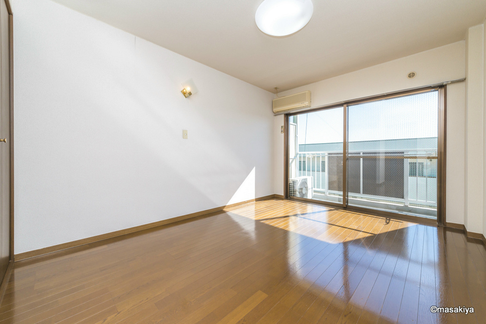 ブラウンヒルズ3番館の居間・リビング|リビング