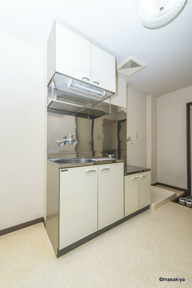 ブラウンヒルズ3番館のキッチン