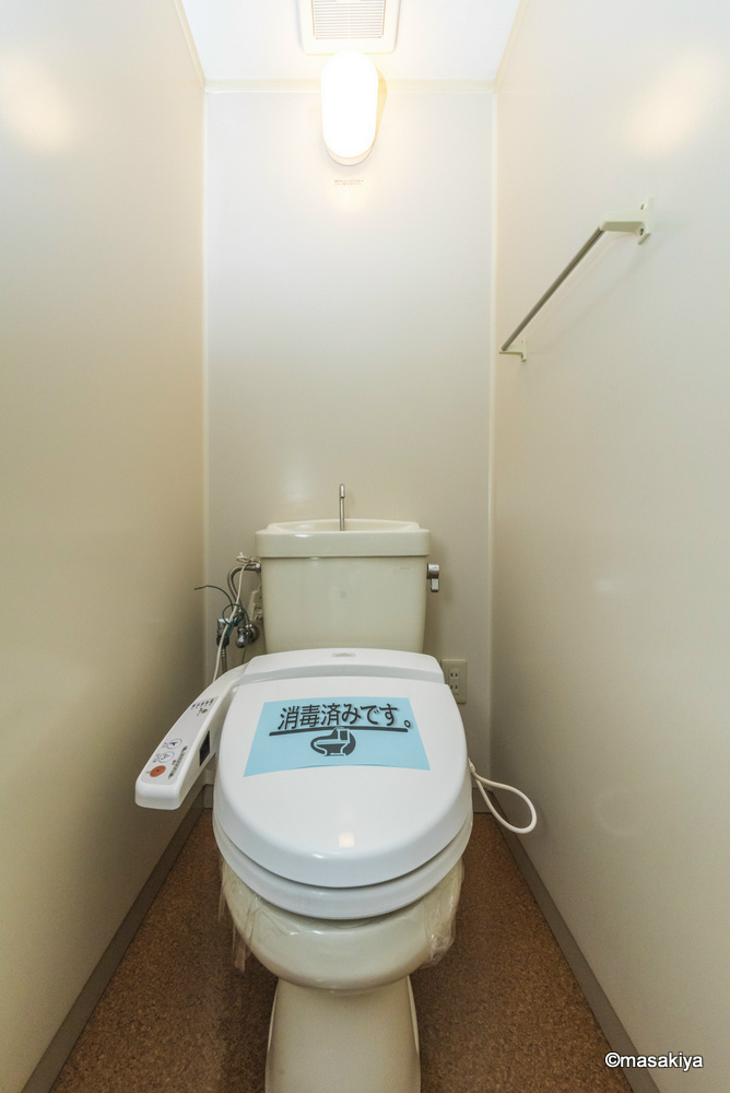 ブラウンヒルズ3番館のトイレ|トイレ　ウォシュレット付きです。