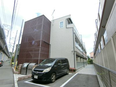 リブリ・Hiyoshiの外観