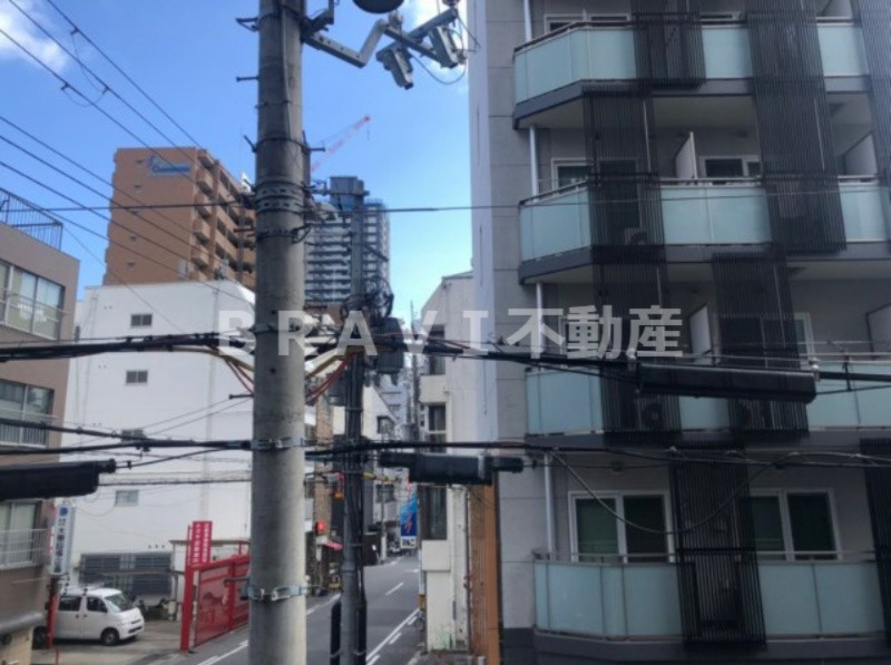 アーバネックス大阪天満橋 BRAVI不動産の展望|【アーバネックス大阪天満橋】東向きのバルコニー