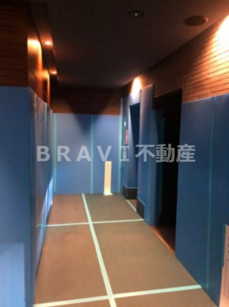 アーバネックス大阪天満橋 BRAVI不動産のロビー|【アーバネックス大阪天満橋】