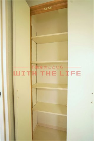  SALA13【キャッシュバック対象物件】の収納|小物を収納するのに便利です