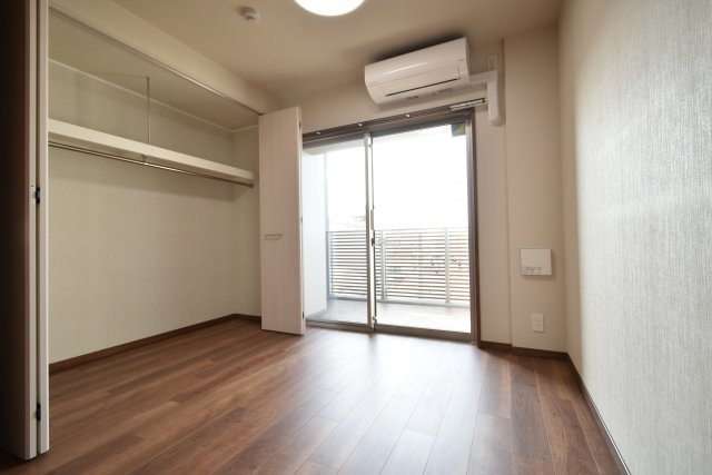 雅長岡天神の洋室