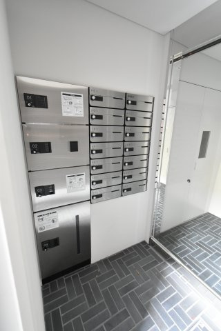 雅長岡天神の設備|宅配BOX　集合郵便受け