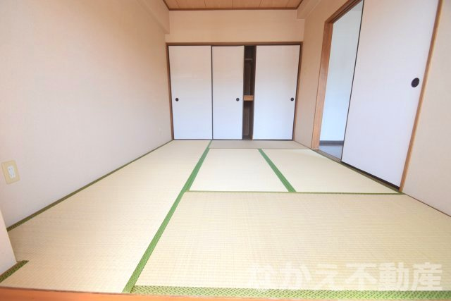 【寝室】 | 落ち着いて過ごせるお部屋なので、寝室にいかがでしょうか