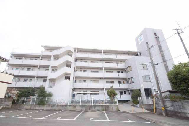 【外観】 | 建物外観を気になさる方へ、見た目の良い物件です