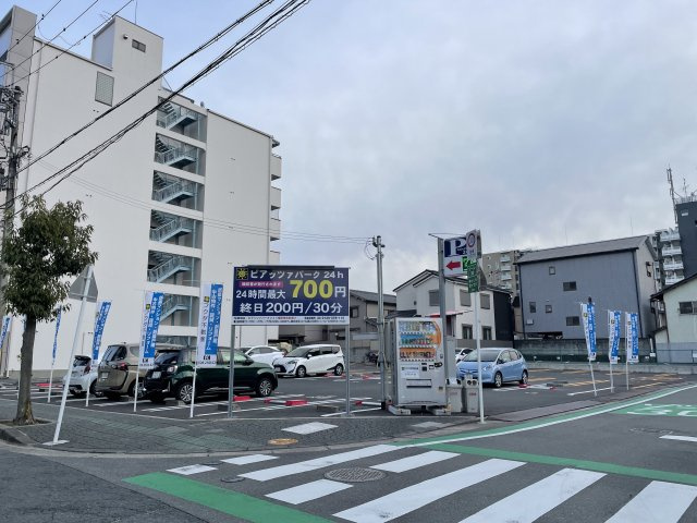 橿原神宮駅前駐車場