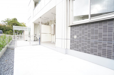 【庭】 | メルヴェール・コリーヌ | ※同物件・同タイプの写真です。