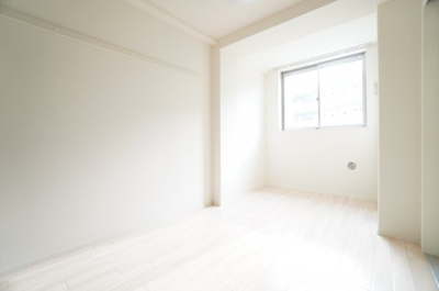 【洋室】 | メルヴェール・コリーヌ | ※同物件・同タイプの写真です。